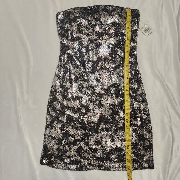 NWT Ruby Rox Black Silver Strapless Sequined Cocktail Formal Prom Dress, Medium - Picture 3 of 7